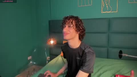 willturneer online show from 06-22-26, 04:31