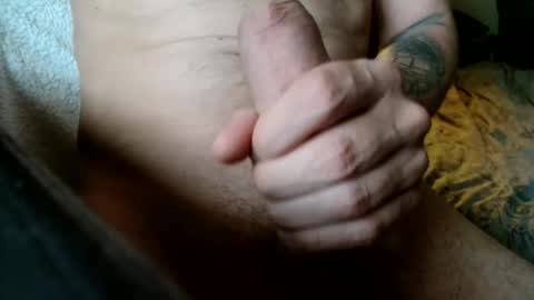 Snapshot of willuknn chatting on 05-06-26, 09:09 willuknn online show from 05-06-26, 09:09