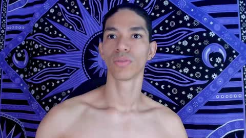 Snapshot of willy_veins chatting on 12-31-24, 01:41 willy_veins online show from 12-31-24, 01:41