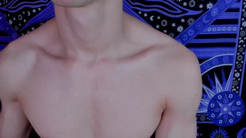 Snapshot of willy_veins chatting on 12-31-24, 04:46 willy_veins online show from 12-31-24, 04:46