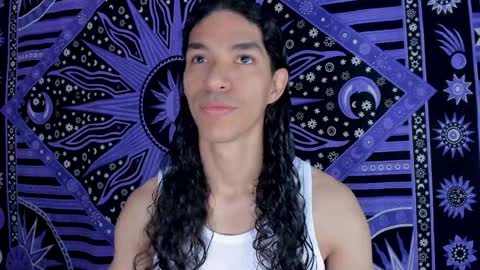 Snapshot of willy_veins chatting on 01-21-25, 11:35 willy_veins online show from 01-21-25, 11:35