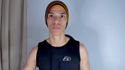 Snapshot of willy_veins chatting on 02-26-25, 10:47 willy_veins online show from 02-26-25, 10:47