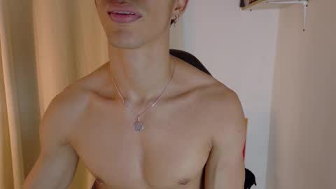Snapshot of willy_veins chatting on 10-18-25, 04:19 willy_veins online show from 10-18-25, 04:19