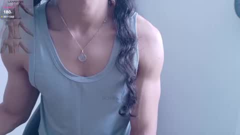 Snapshot of willy_veins chatting on 07-11-26, 06:54 willy_veins online show from 07-11-26, 06:54