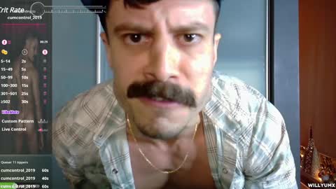 Snapshot of willyumx chatting on 12-14-24, 01:50 William Miguel online show from 12-14-24, 01:50