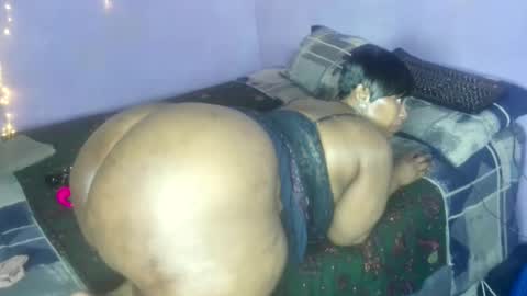 wilmaassylum online show from 10-20-25, 06:14