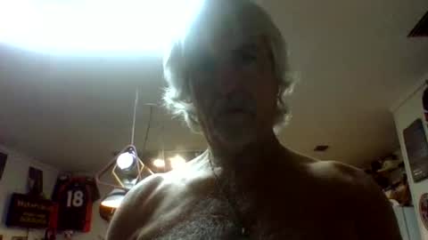 Gundja  Man online show from 04-14-26, 03:45