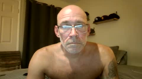 wingnutt765733 online show from 10-03-25, 06:43