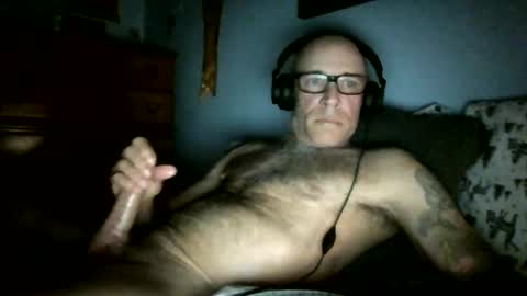 wingnutt765733498294 online show from 06-03-26, 06:16