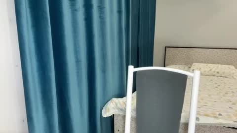 Amina online show from 02-20-26, 09:48