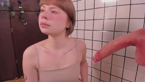 Sophie weight 50kg height 160 online show from 04-19-26, 08:24