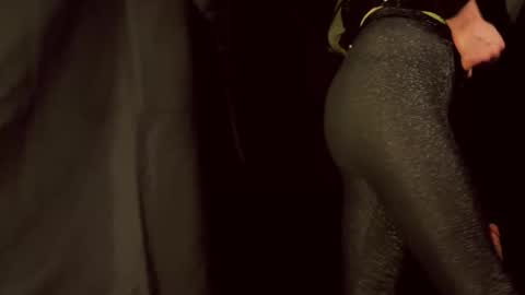 Snapshot of wipwips chatting on 01-10-26, 07:32 KiwiFruit89 online show from 01-10-26, 07:32