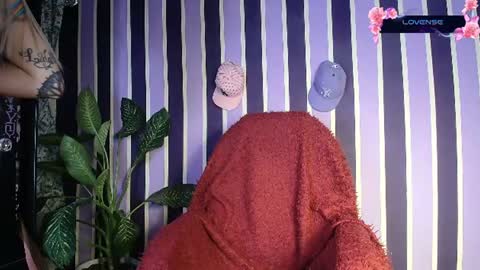 ig WitchDivinne online show from 06-10-26, 11:46