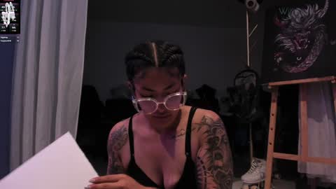     Luna Violeta  A r t i s t  online show from 12-21-24, 04:19