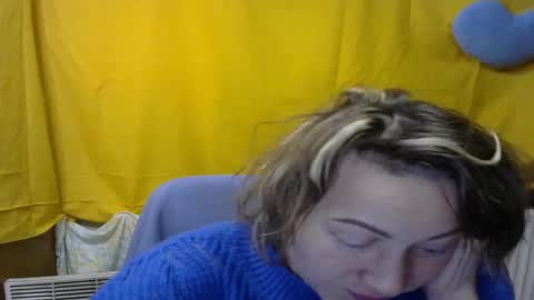 Snapshot of wleslymosw chatting on 02-15-25, 03:42 wleslymosw online show from 02-15-25, 03:42