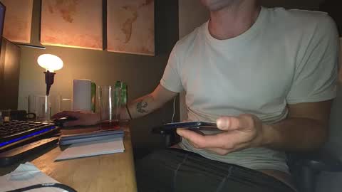 Snapshot of wnhz27 chatting on 10-02-25, 05:53 wnhz27 online show from 10-02-25, 05:53