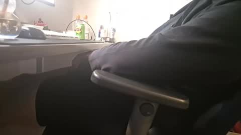 Snapshot of wnhz27 chatting on 11-13-25, 06:45 wnhz27 online show from 11-13-25, 06:45