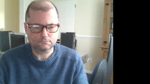 Snapshot of wobble444 chatting on 01-21-25, 09:57 wobble444 online show from 01-21-25, 09:57