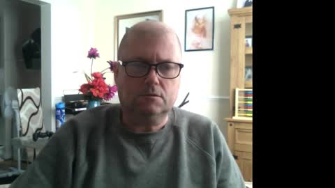 Snapshot of wobble444 chatting on 09-25-25, 08:29 wobble444 online show from 09-25-25, 08:29