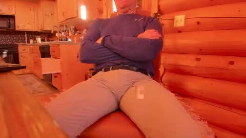 Snapshot of wobbleon chatting on 12-28-24, 08:58 Gobbleon online show from 12-28-24, 08:58