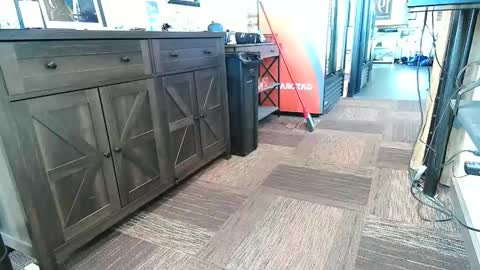 Snapshot of wobbleon chatting on 01-13-25, 05:12 Gobbleon online show from 01-13-25, 05:12