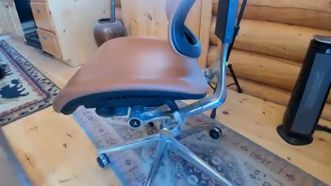 Snapshot of wobbleon chatting on 02-17-25, 06:15 Gobbleon online show from 02-17-25, 06:15