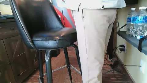 Snapshot of wobbleon chatting on 03-10-25, 05:18 Gobbleon online show from 03-10-25, 05:18