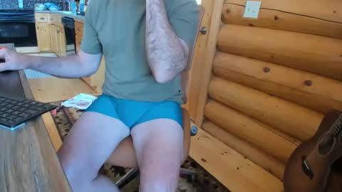 Snapshot of wobbleon chatting on 10-03-25, 06:27 Gobbleon online show from 10-03-25, 06:27