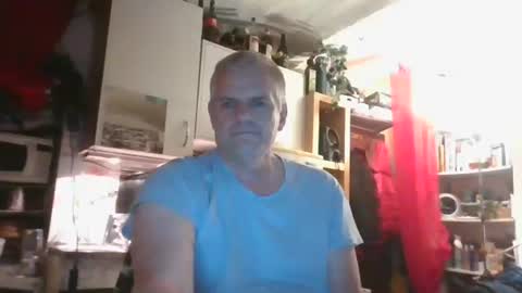 Snapshot of wohnung_at chatting on 12-29-24, 12:01 wohnung_at online show from 12-29-24, 12:01