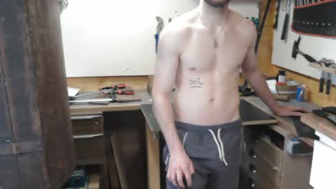 wolf021221 online show from 06-25-26, 08:19