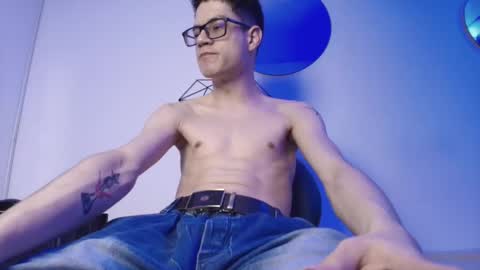  W O L F  online show from 09-13-25, 11:43