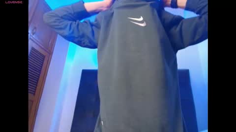  W O L F  online show from 09-26-25, 11:58