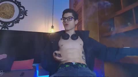  W O L F  online show from 03-28-26, 11:32