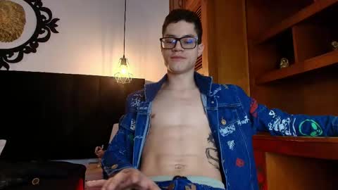  W O L F  online show from 04-13-26, 11:27