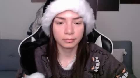 Alex online show from 12-19-24, 02:23