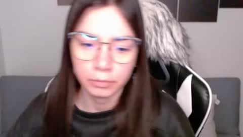 Alex online show from 10-10-25, 03:27