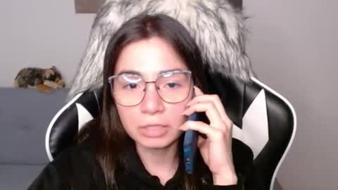 Snapshot of wolfs_daughter chatting on 02-03-26, 02:53 Alex online show from 02-03-26, 02:53