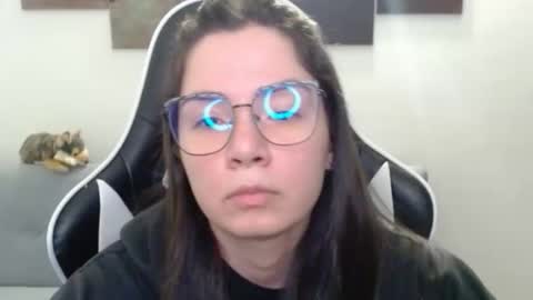 Alex online show from 04-29-26, 01:32