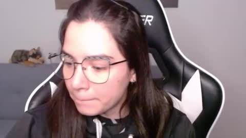 Alex online show from 05-18-26, 04:07