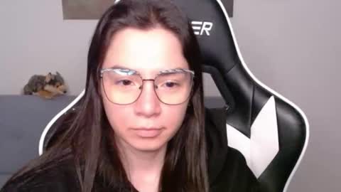 Alex online show from 06-07-26, 03:32