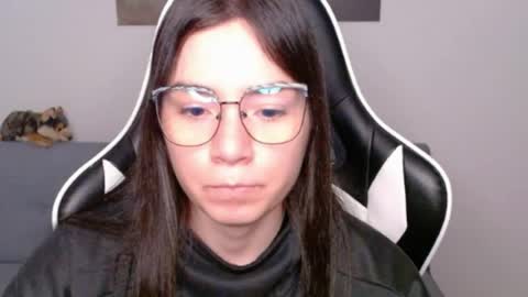 Alex online show from 07-16-26, 02:06