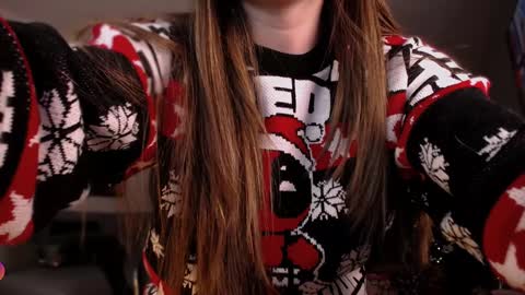 Snapshot of wolfsfoster chatting on 12-24-24, 06:11 online show from 12-24-24, 06:11