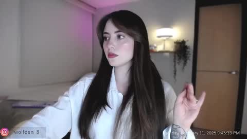 Snapshot of wolfsfoster chatting on 02-12-25, 02:45 online show from 02-12-25, 02:45