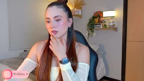 Snapshot of wolfsfoster chatting on 10-11-25, 04:33 online show from 10-11-25, 04:33