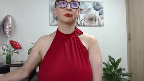 Womanhornyx online show from 11-16-25, 06:24