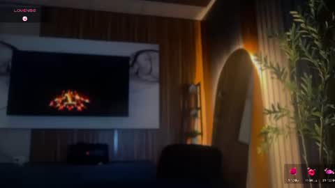 Snapshot of womanofyourdesire_ts chatting on 07-19-26, 02:48 Julia online show from 07-19-26, 02:48