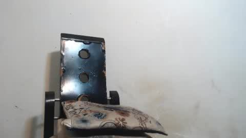 Snapshot of wonderfullight chatting on 01-23-25, 11:05 SHENIEL RODRIGUEZ online show from 01-23-25, 11:05