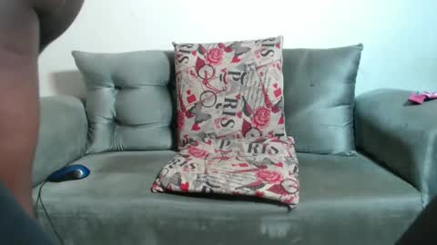 Snapshot of wonderfullight chatting on 02-06-25, 08:50 SHENIEL RODRIGUEZ online show from 02-06-25, 08:50