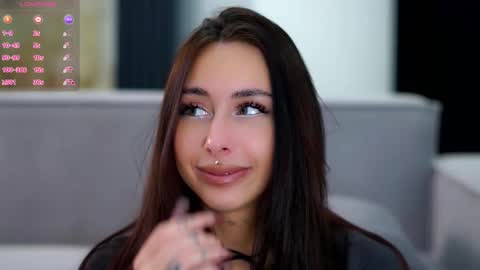 Maria online show from 02-06-26, 01:47