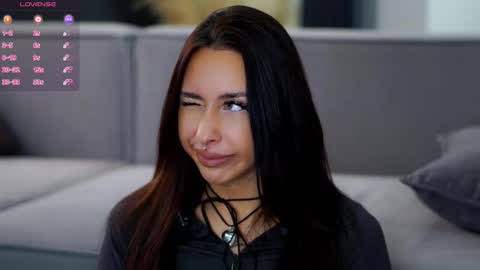 Maria online show from 02-07-26, 01:26